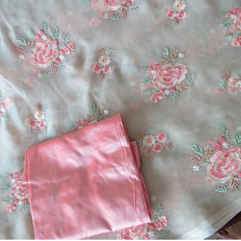 Beautiful Embroidered Chiffon Saree